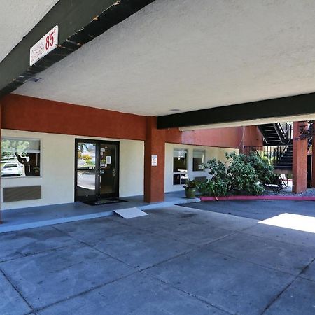 Olympic Inn & Suites ポート・エンジェルス エクステリア 写真
