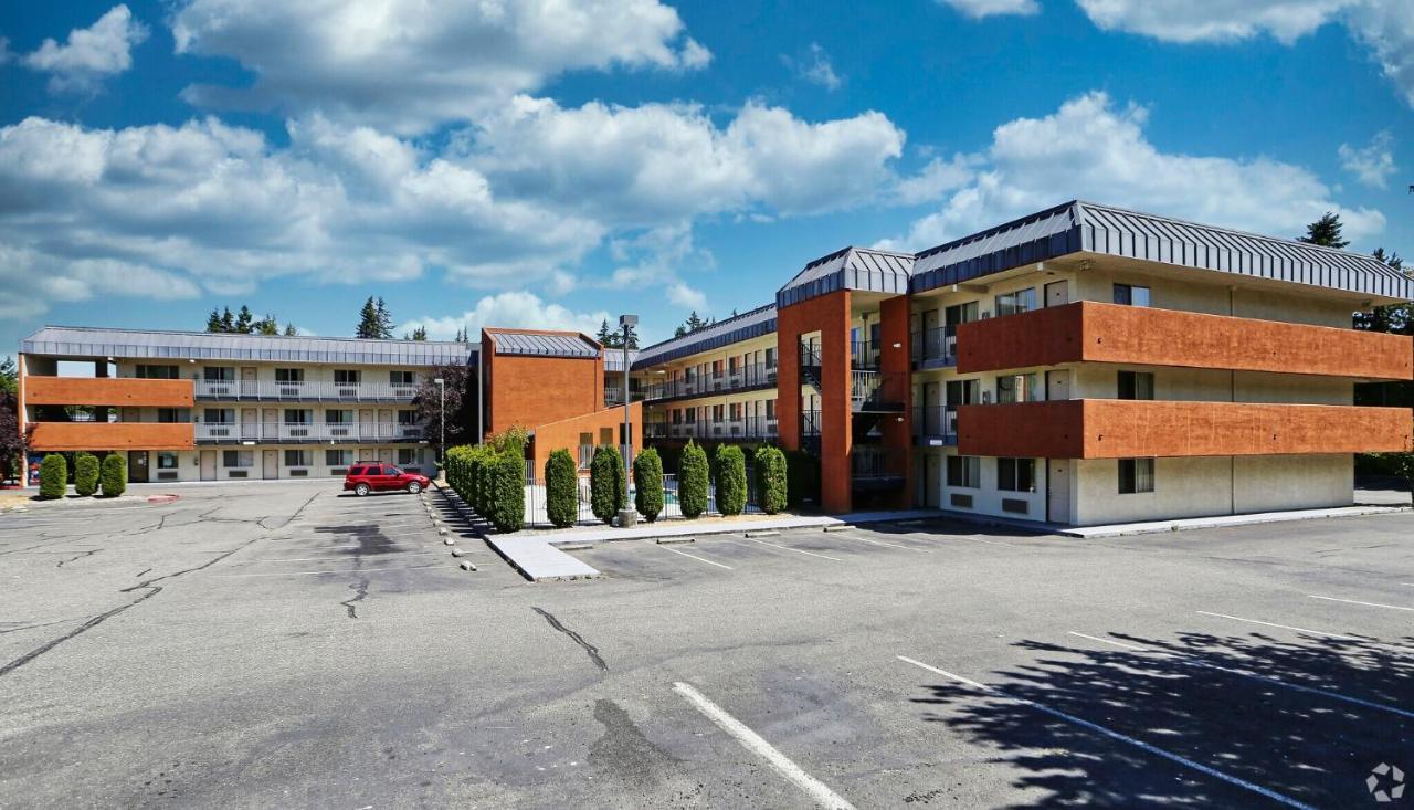 Olympic Inn & Suites ポート・エンジェルス エクステリア 写真